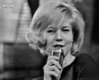 clip-sylvie/sylvie_vartan_locomotion_14_small.jpg