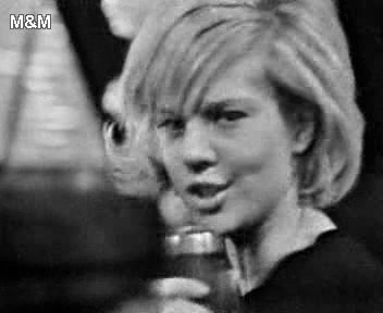 sylvie_vartan_locomotion_17.jpg