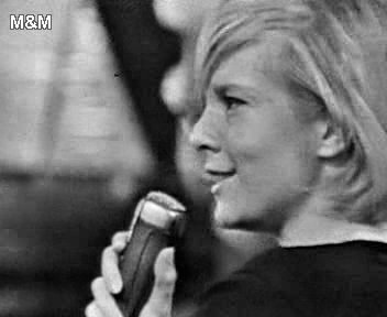 sylvie_vartan_locomotion_6.jpg