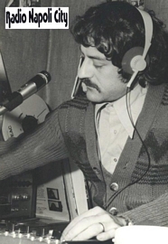 Elio Ferrara negli studi di RNC, nel 1976