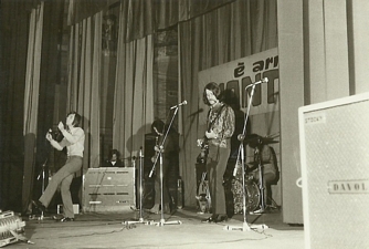 I Cliffters alla manifestazione itinerante Cantapiper del 1969
