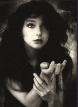 Kate Bush - 1985